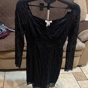 Chic Black Lace Long Sleeve Dress